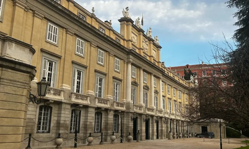 Fachada del Palacio de Liria en Madrid.